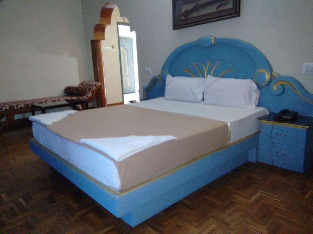 Hotel Chithra Канякумари Екстериор снимка