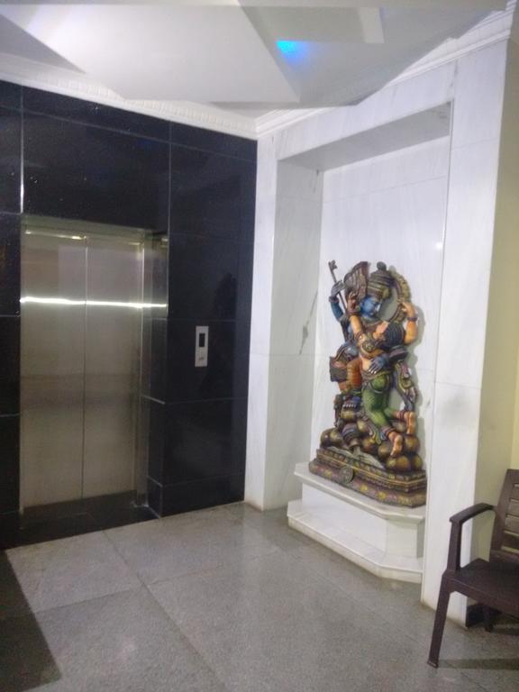 Hotel Chithra Канякумари Екстериор снимка
