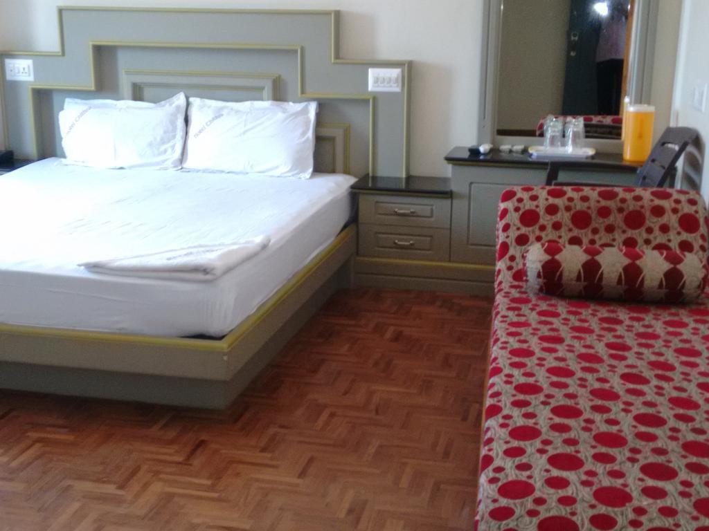 Hotel Chithra Канякумари Стая снимка