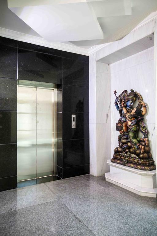 Hotel Chithra Канякумари Екстериор снимка